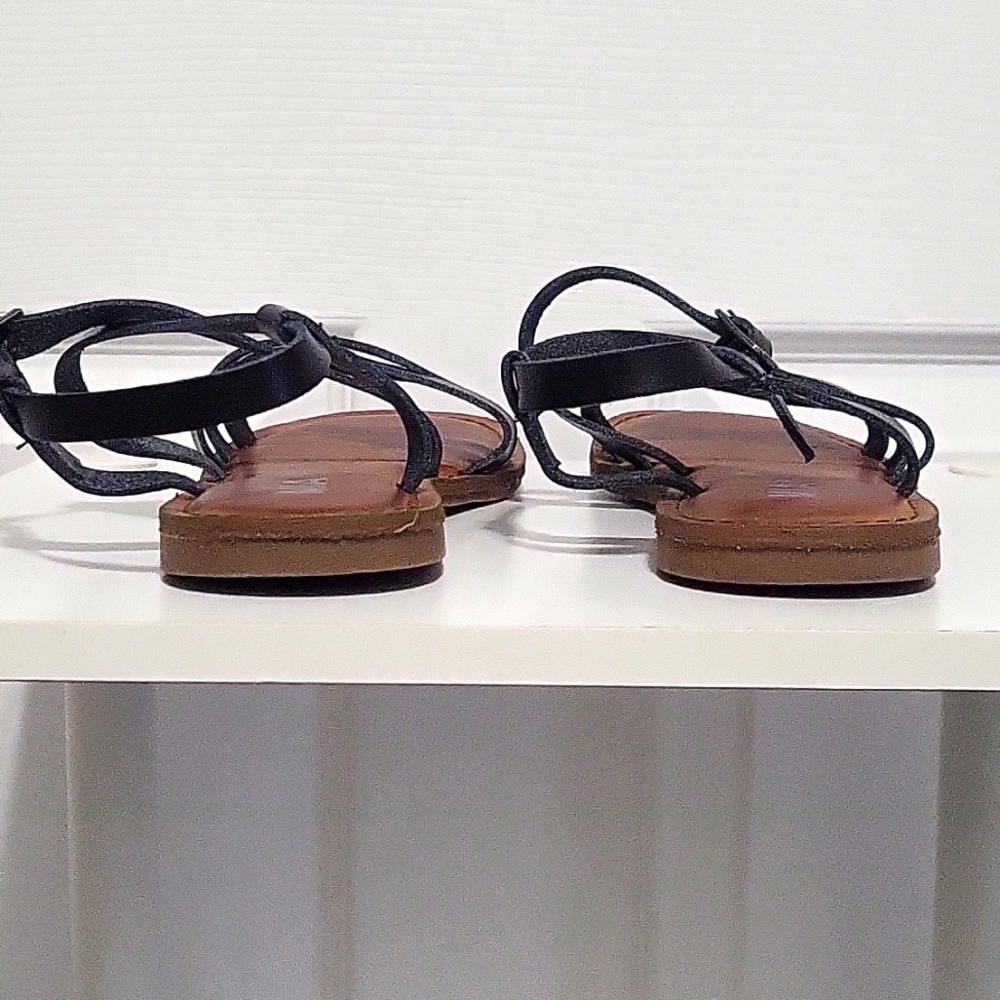 Mia strappy sandal - Picture 5 of 7